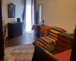 Quarto com wc privado a 2 minutos da estacao CP da Parede