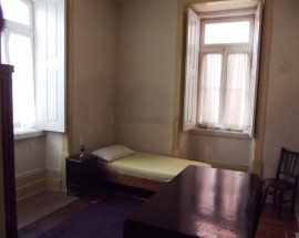 Quarto para alugar rua Eca de Queiros Coimbra