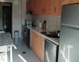 Arrendo quarto ou apartamento em Valenca