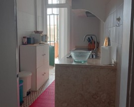 Arrendo quarto desde 24 agosto ate 30 de setembro