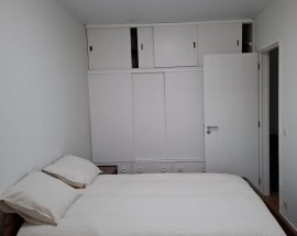 Quarto remodelado metro Alfornelos