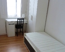 Aluga se quarto ao ICBAS FFUP Porto