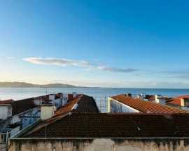 Apartamento T2 em Cruz Quebrada Dafundo