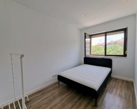 Alugo quarto a rapariga em Odivelas centro