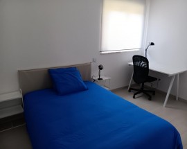 Quarto mobilado perto das praias e da NOVA SBE OEIRAS
