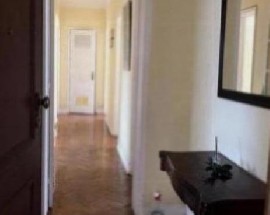 Alugo quartos ou apartamento Lisboa metro Roma