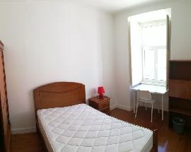 Quarto a 5 minutos do IST Alameda