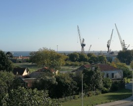 Moradia com vista mar e pequeno quintal Viana Castelo