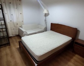 Alugo quartos a raparigas estudantes em Faro