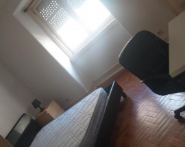 Quarto no Saldanha IST sem caucao