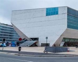 Quartos individuais Porto metro Casa da Musica