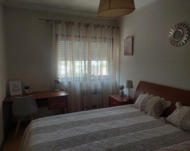 Quartos para arrendar num T3 no centro de VNFamalicao