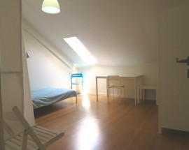 Quarto em Lisboa Olaias