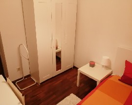 Alugo quarto interior a rapariga estudante ou professora