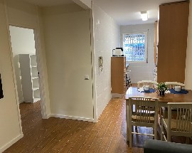 Alugo quarto em apartamento como novo no Campo Alegre