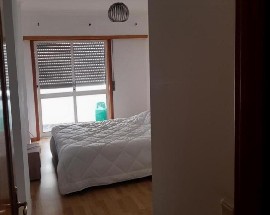 Alugo quarto em Algueirao Cavaleira