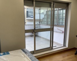 Quarto a rapaz estudante wc e terraco privativos Coimbra