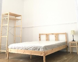 Alugo 4 quartos na zona de Praca de Espanha