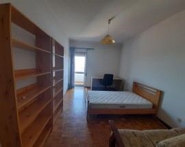 Arrendo quarto ou apartamento inteiro na Covilha