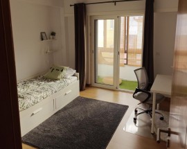 Alugo quarto estudante em Queluz