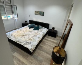 Suites quartos com wc privativo para alugar no Porto