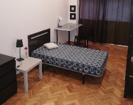 Quarto para estudantes ao metro da Trindade 345 tudo inc