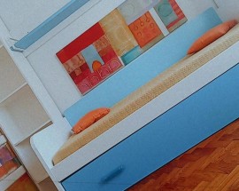 Quarto iluminado na Cidade Universitaria