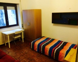 Arrendo quarto apartamento estudantes 10 min Universidades