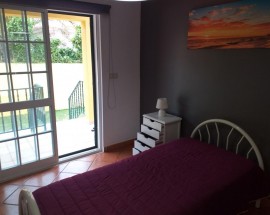 Quarto em moradia na Ericeira