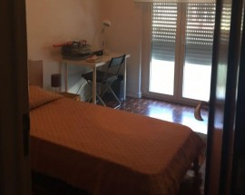 Quarto individual internet e varanda Lisboa Travessa Giestal