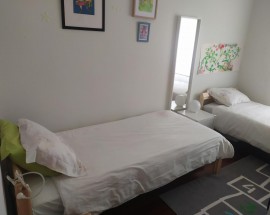 Double room for rent in central Lisbon WYD