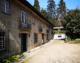 Alugo apartamento T1 em Guimaraes Universidade