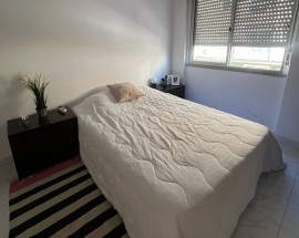 Quarto para senhora em Sacavem