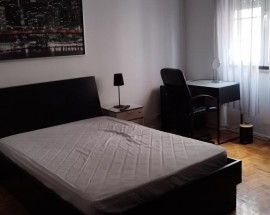 Quarto perto do metro Baixa Chiado