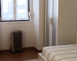 Quarto a professora ou estudante em Milharado Mafra