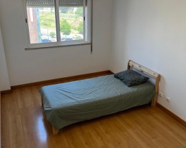 Quarto disponivel na Buraca Amadora perto do IKEA
