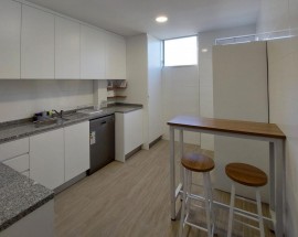 Arrendo quarto na rua Andre de Resende Porto