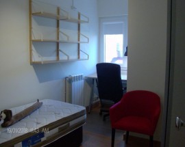 Excelente quarto otima localizacao no centro de Telheiras