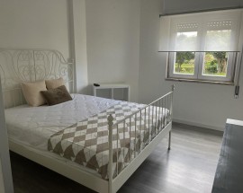 Apartamento T3 totalmente Mobilado