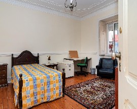 Alugo quarto junto ao Marques de Pombal