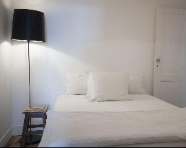 Quarto luminoso e acolhedor com boas condicoes em Lisboa