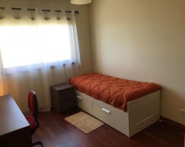 Arrendo quartos muito proximo da UM