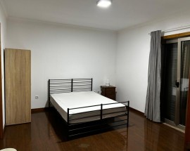 Casa de estudantes quarto wc privado e varanda Mirandela IPB