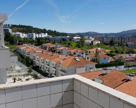 Arrendo apartamento T3 para estudantes Universitarios