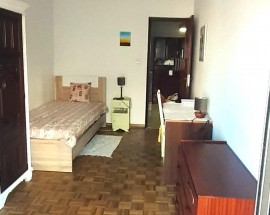 Alugo quarto em Alfornelos Metro linha azul