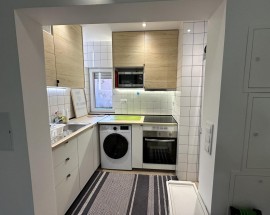 Single bedrooms in Alcantara Fully Renovated with AC
