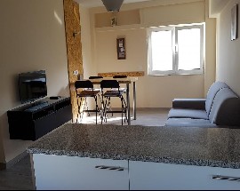 3x Bedroom for lease in front red metro station Encarnacao
