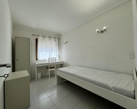 Quarto proximo da Universidade a estudantes da UA