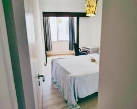 Estoril quarto casal com area de trabalho 5 min estacao