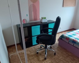 Quarto em apartamento T3 ao GaiaShopping
